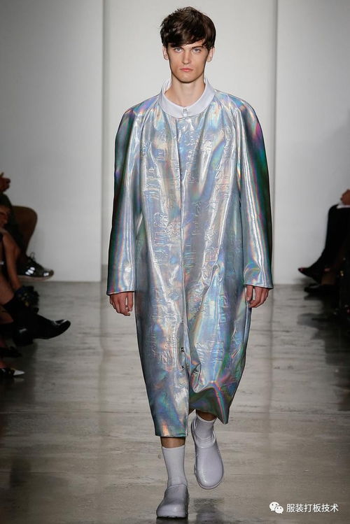 解析帕森斯设计学院2015届毕业设计 创意结构与服装服饰的革新探索